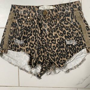 Vintage Havana shorts